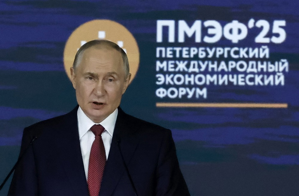 Putin: Rusija traži 'priznavanje realnosti na terenu, a ne kapitulaciju Ukrajine'