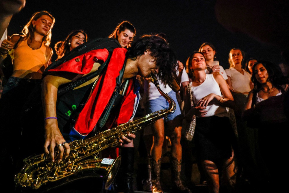 Pariz se priprema za Fête de la Musique: Očekuje se 2 miliona posjetilaca uz upozorenja zbog toplotnog talasa