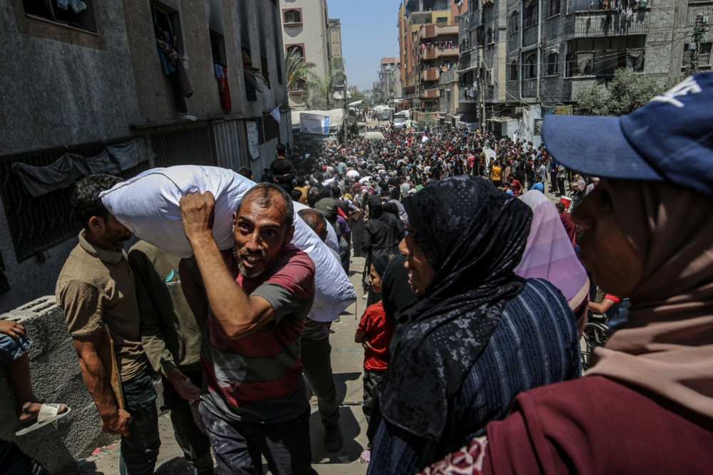 U izraelskim napadima na Gazu ubijena 56.331 osoba
