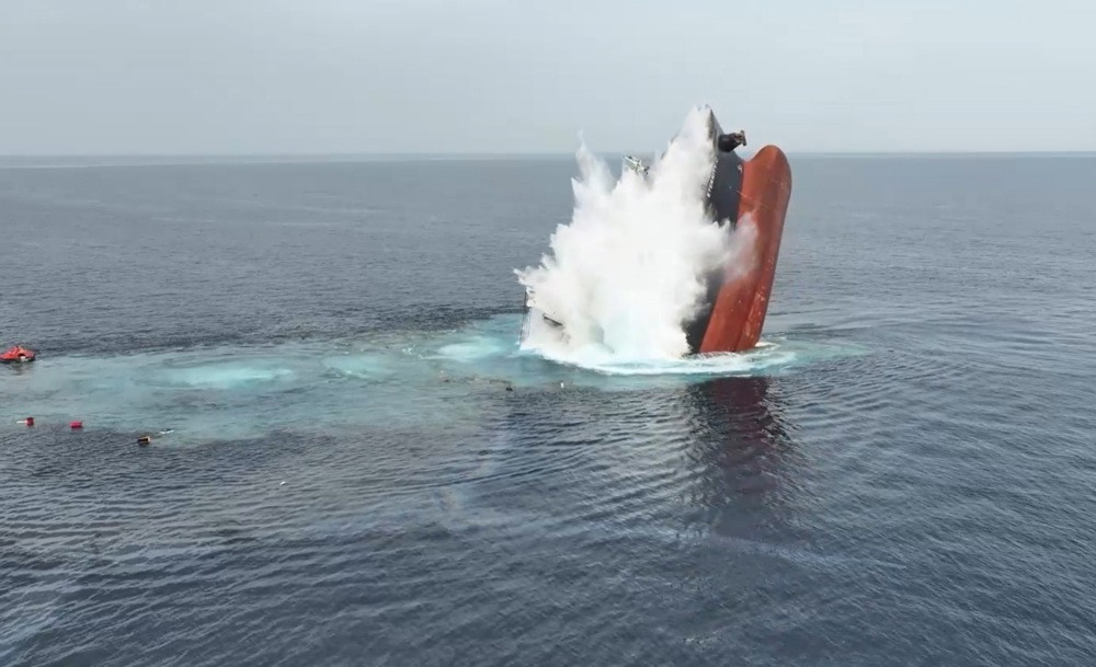 Broj spašenih iz broda koji su potopili Huti porastao na deset