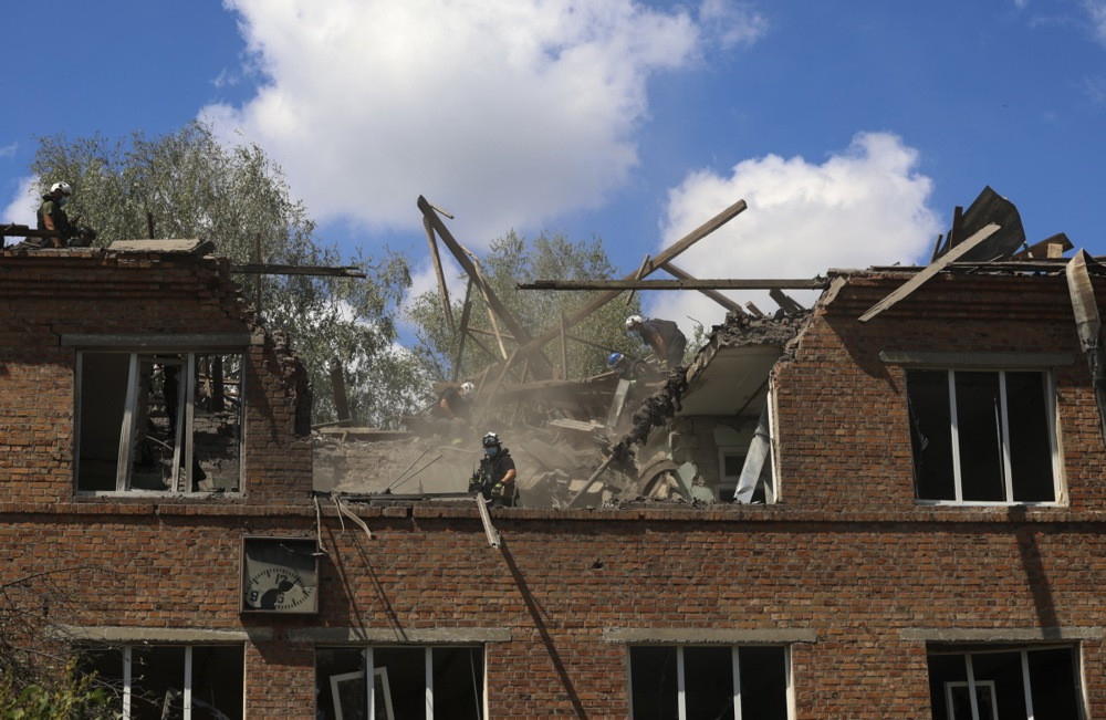 U ruskom napadu na Ukrajinu tri osobe poginule