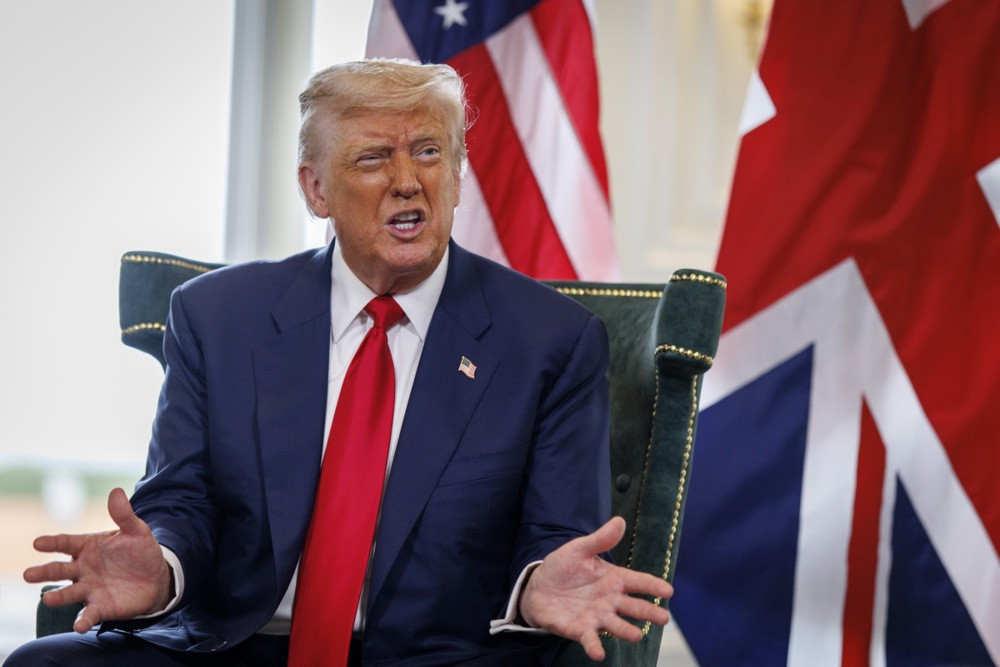 Trump uvodi dodatne carine Indiji, zbog kupovine ruske nafte