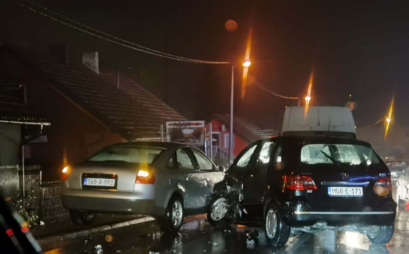 Kolovozi klizavi, vozačima se preporučuje oprez