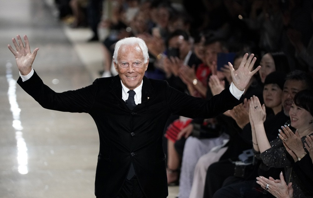 Preminuo Giorgio Armani, modna ikona i osnivač globalnog carstva