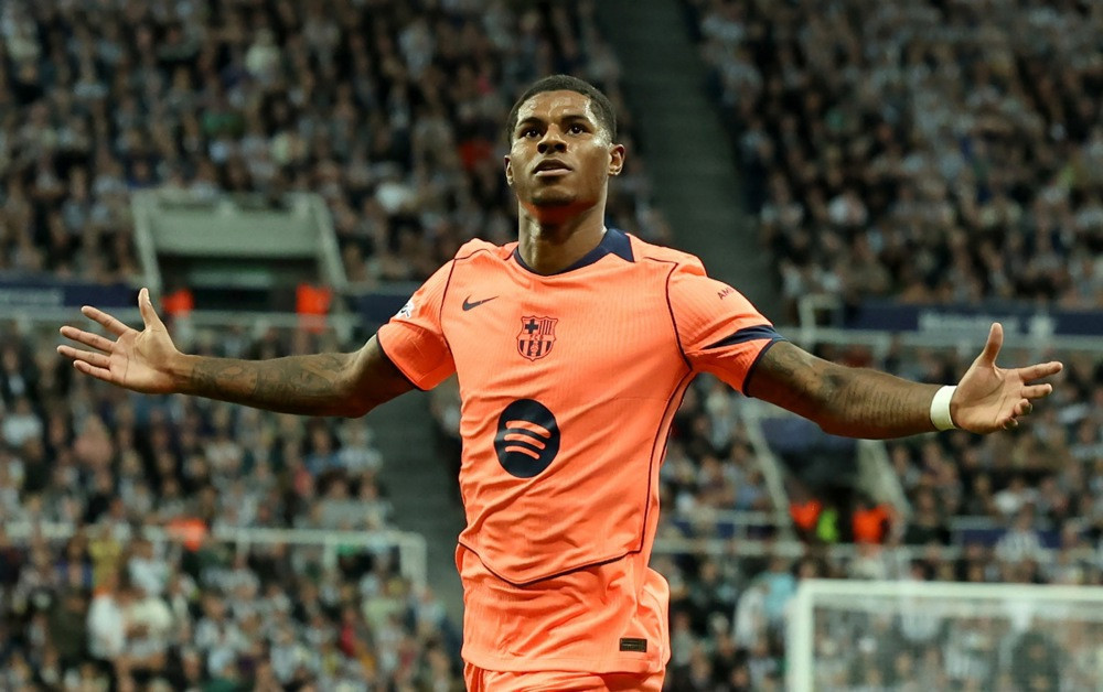 Rashfordov dvostruki udar donosi slavlje Barceloni!