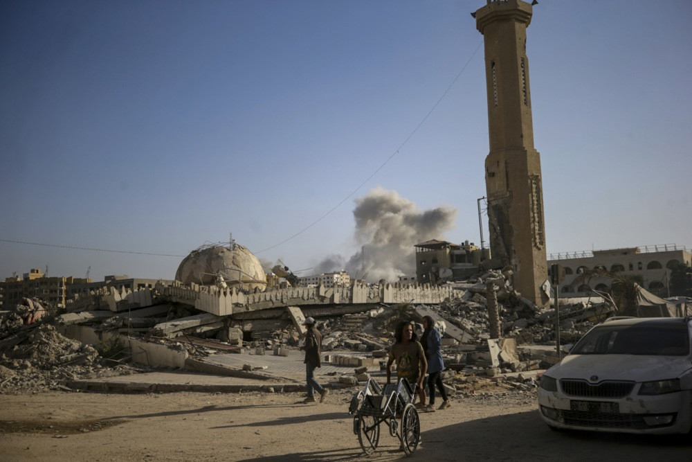 Dvije bolnice u Gazi prestale s radom zbog izraelske ofanzive, Izrael nastavlja kopneni napad