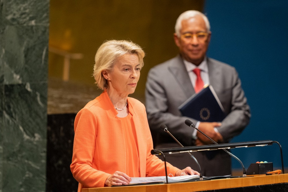 Von der Leyen - Evropa ujedinjena iza modela dvije države