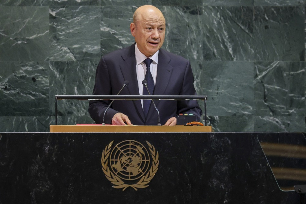 Šef predsjedničkog vijeća Jemena poručio da je razoružanje ključno za obnovu državnih institucija