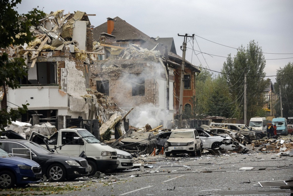 Ukrajinski dronovi gađali rusku fabriku municije i naftni terminal: Kijev jača vojni pritisak