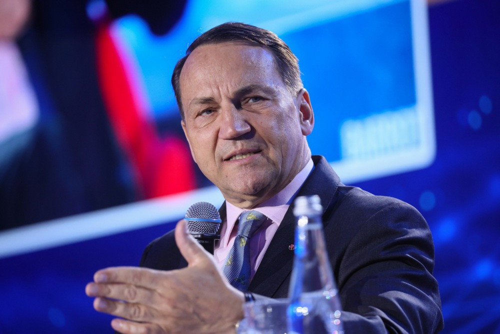 Sikorski: Tragedija u Gazi nije genocid, termin treba koristiti s oprezom