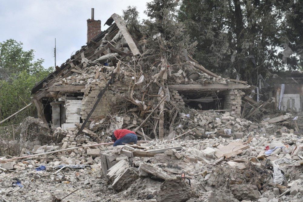 Ukrajinski mediji javili su da su ruske snage ušle na ukrajinsku teritoriju