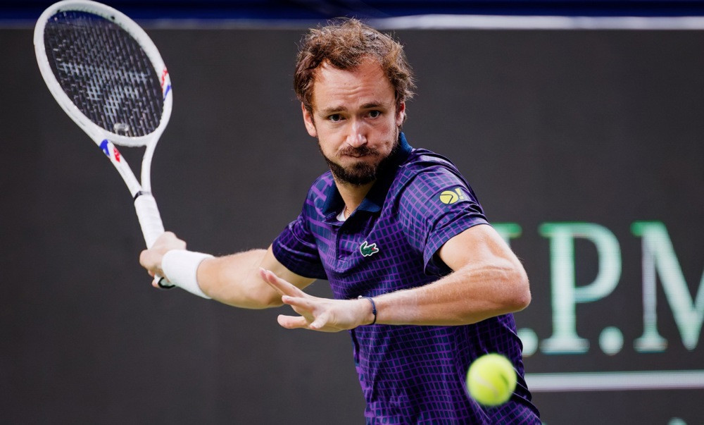 Medvedev u četvrtfinalu Shanghaija