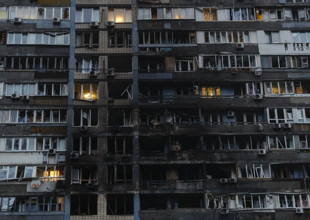 Kijev ponovo ima struju - Više od 800.000 ljudi dobilo napajanje nakon ruskih napada