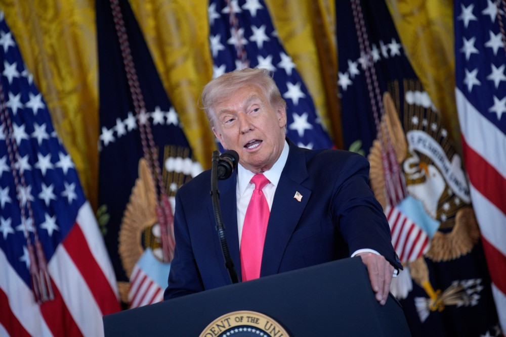 Trump nakon objavljivanja novih dokumenata: Osramoćeni seksualni prestupnik Epstein "problem demokrata"