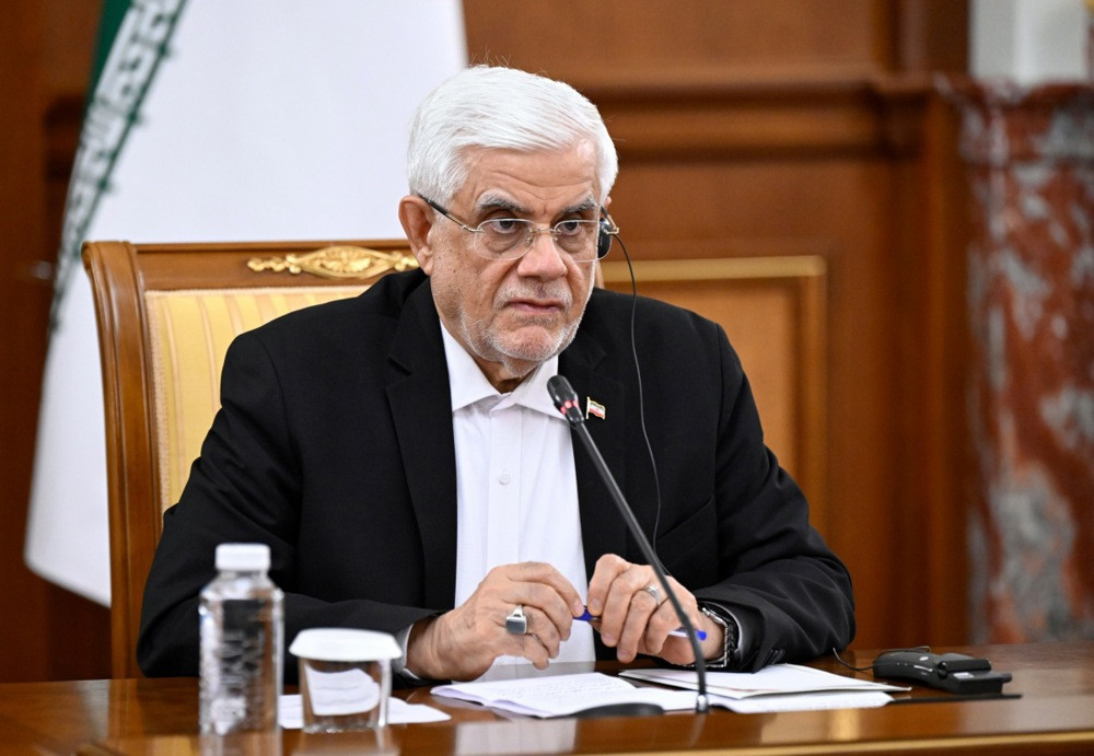 Aref: Teheran će braniti prava od Hormuškog moreuza do odštete nakon pregovora sa SAD-om