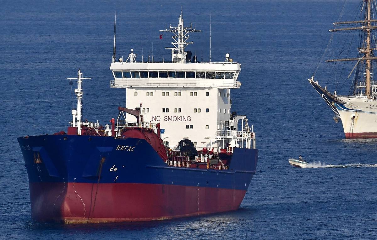 Grčka zaplijenila ruski tanker u sklopu sankcija koje je uvela EU