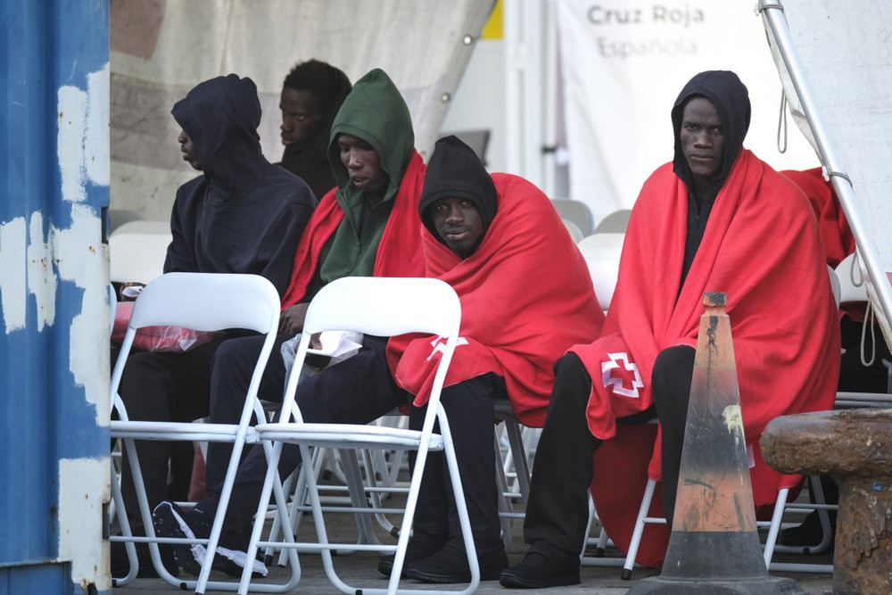 Španija odobrila dekret za legalizaciju pola miliona neregistrovanih migranata