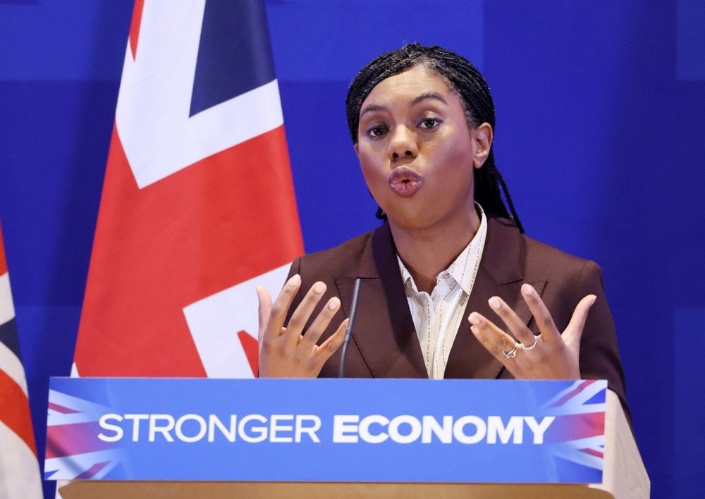 Britanska opozicija traži ostavku Starmera zbog imenovanja Mandelsona