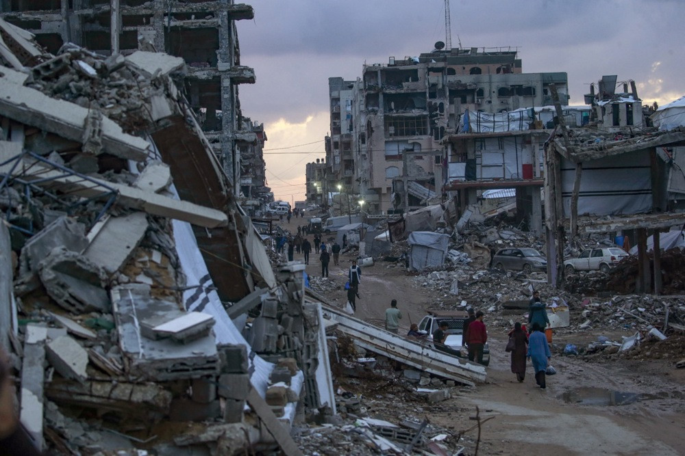 Četvero Palestinca ubijeno u izraelskom napadu u Gazi usred kršenja prekida vatre