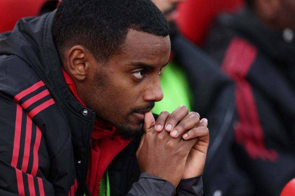 Povratak Isaka u Liverpool predviđen za april