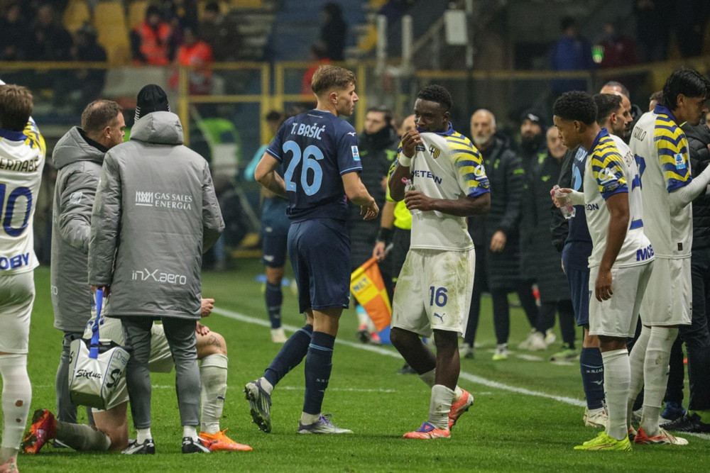 Lazio sa dva igrača manje na gostovanju pobijedio Parmu u Serie A