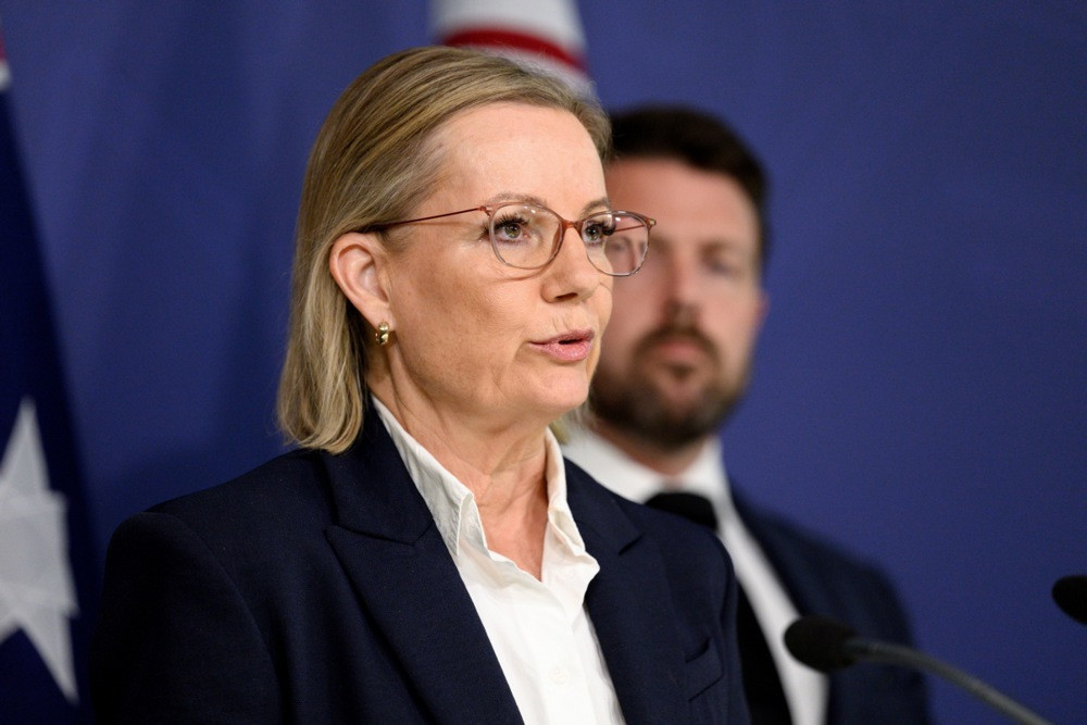 Prva žena na čelu Liberalne stranke Australije pod pritiskom nakon ostavke članova visokog rukovodstva