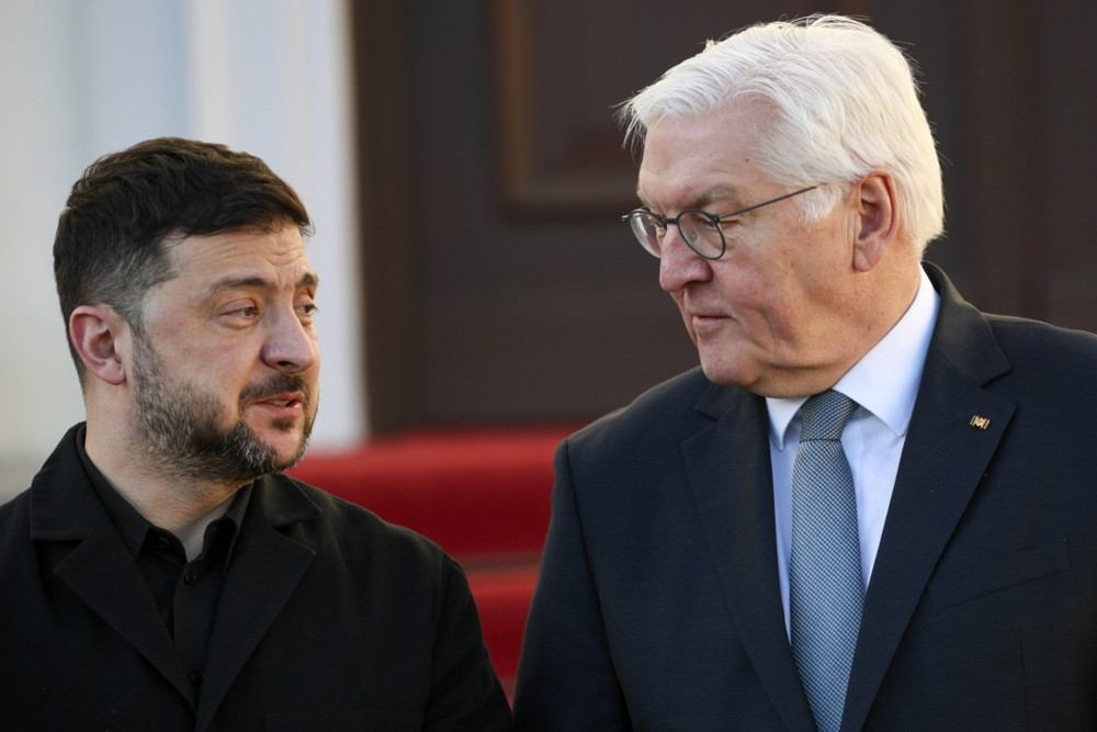 Steinmeier u Berlinu primio Zelenskog uoči razgovora o miru u Ukrajini