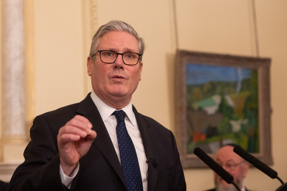 Starmer: Velika Britanija bi trebala "ići dalje" u usklađivanju s jedinstvenim tržištem EU