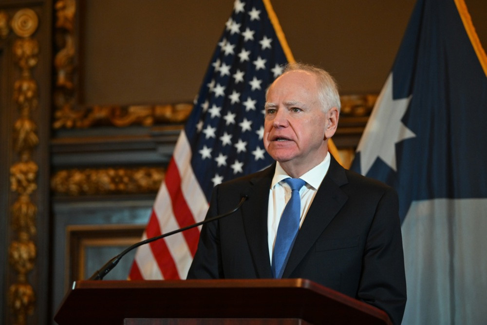 Walz i Frey pod istragom zbog navodnog suprotstavljanja Trumpovoj imigracijskoj politici