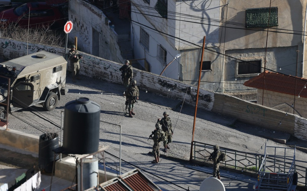 Izraelske snage ubile Palestinca i opkolile džamiju u racijama na Zapadnoj obali