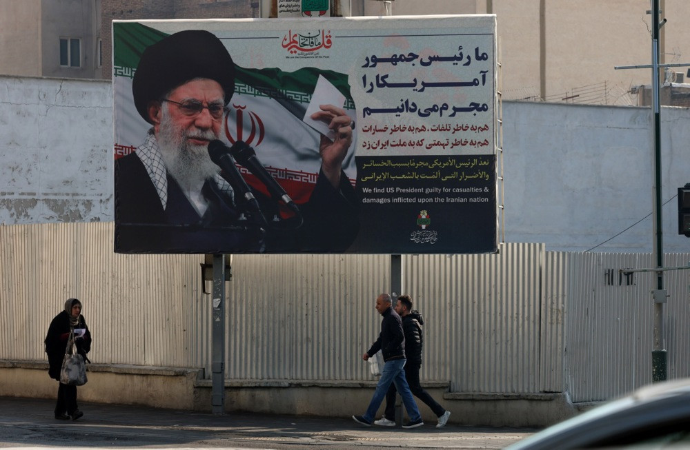 Khamenei: Američki napad na Iran izazvao bi regionalni rat