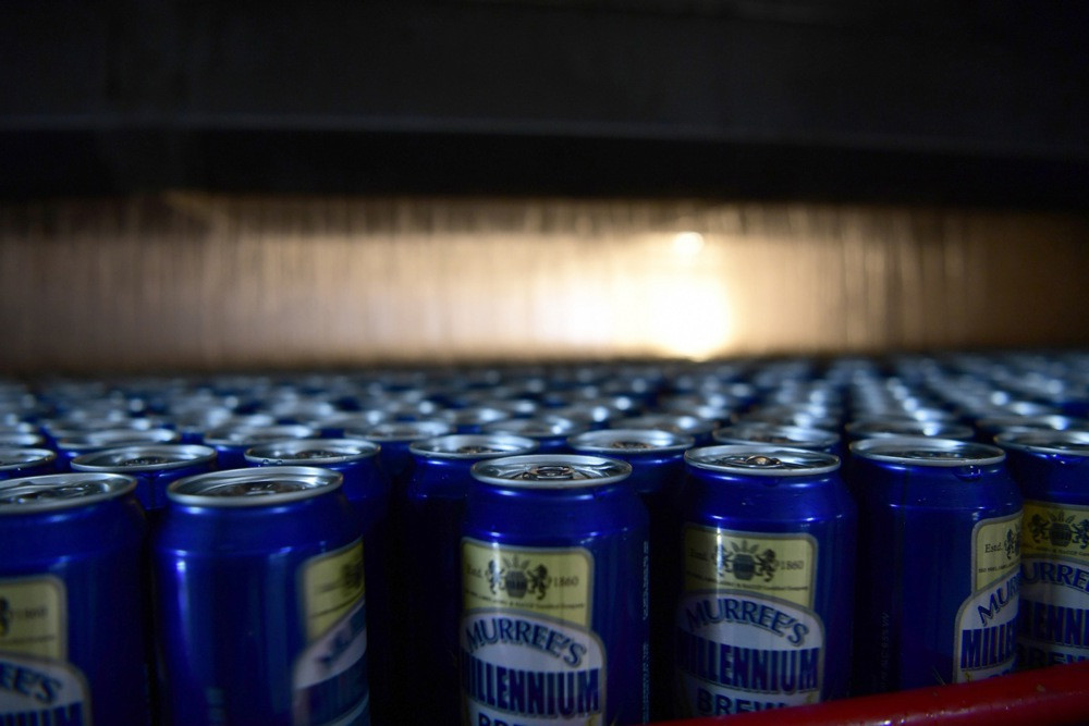 Najmanje 19 osoba preminulo nakon konzumiranja sumnjivog alkohola u Indiji