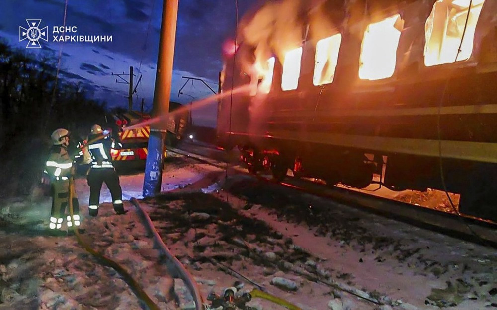 Putnički voz pogođen ruskim dronom, Zelenski osudio napad