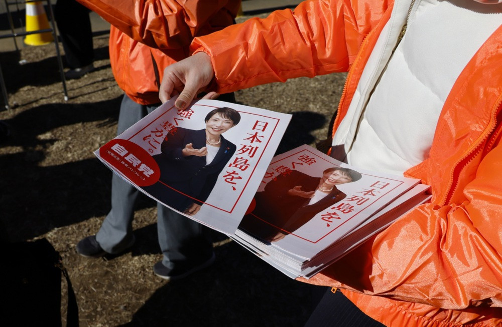 "Sana-manija" zahvatila Japan - Ultrakonzervativna Takaichi na putu ka ubjedljivoj izbornoj pobjedi