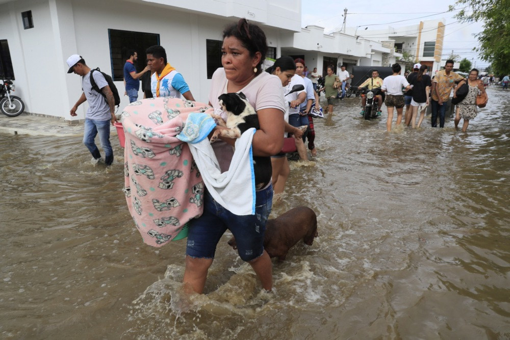 U obilnim kišama u Kolumbiji poginule 22 osobe