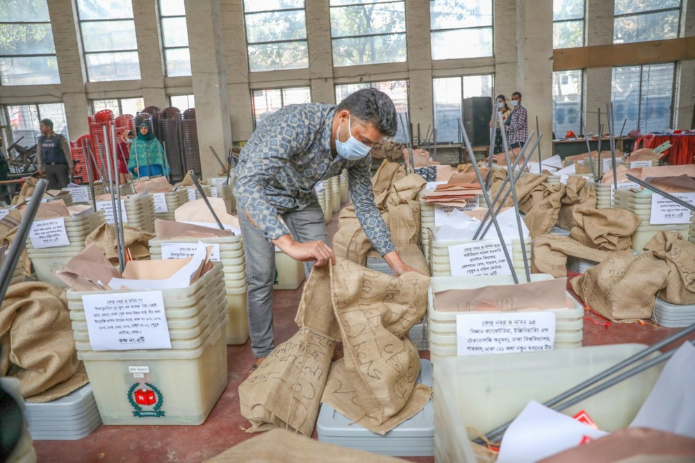 Birališta zatvorena u prvim izborima nakon masovnih protesta mladih u Bangladešu