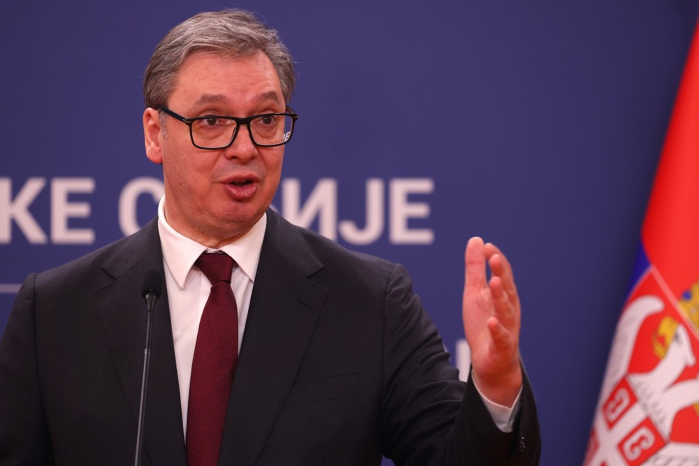 Vučić najavio zakon o sankcioniranju dužnosnika policije koji surađuju s kriminalcima