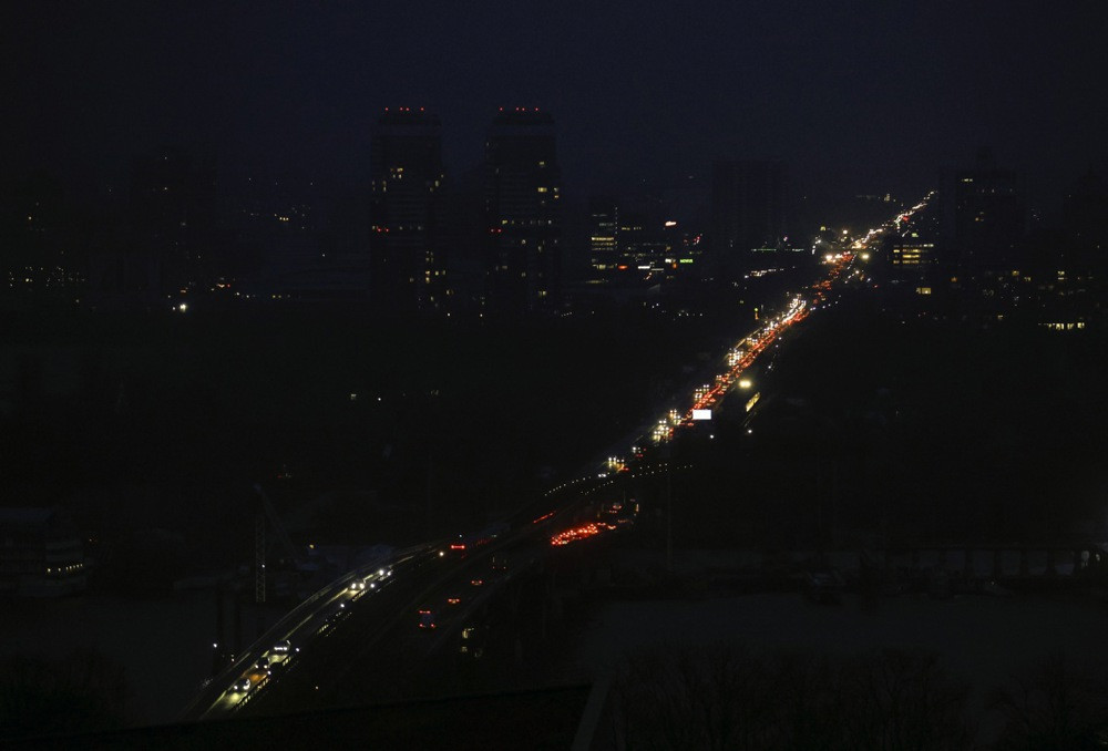 Ukrajina tvrdi da je presrela rusku hipersoničnu raketu Cirkon iznad Kijeva