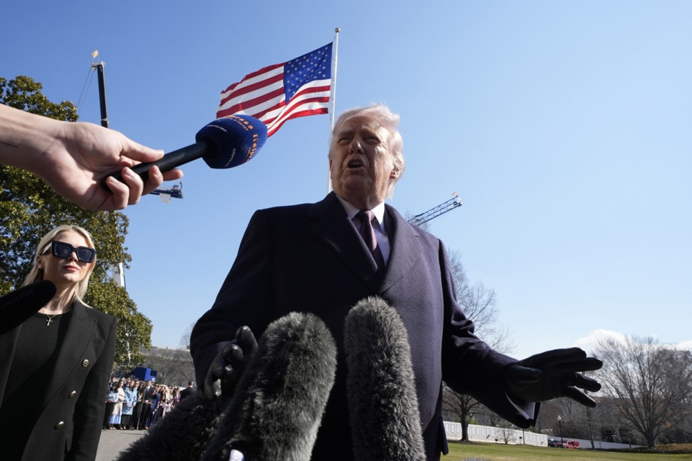 Trump tvrdi da će razgovarati s liderima Irana, nije precizirao kada