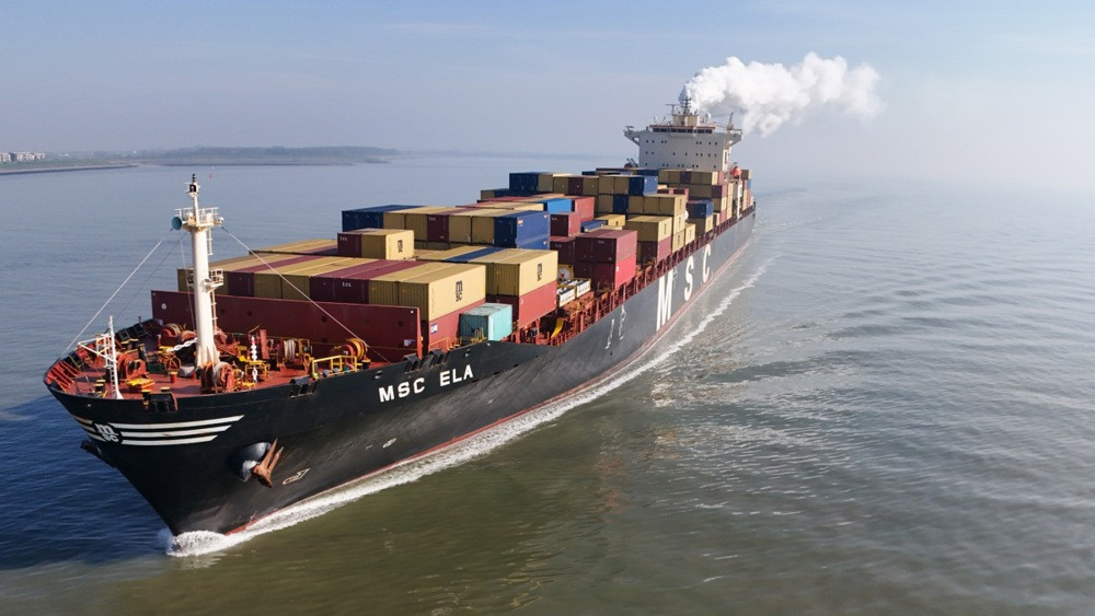 Iran ograničava broj brodova kroz Hormuški moreuz na 15 dnevno