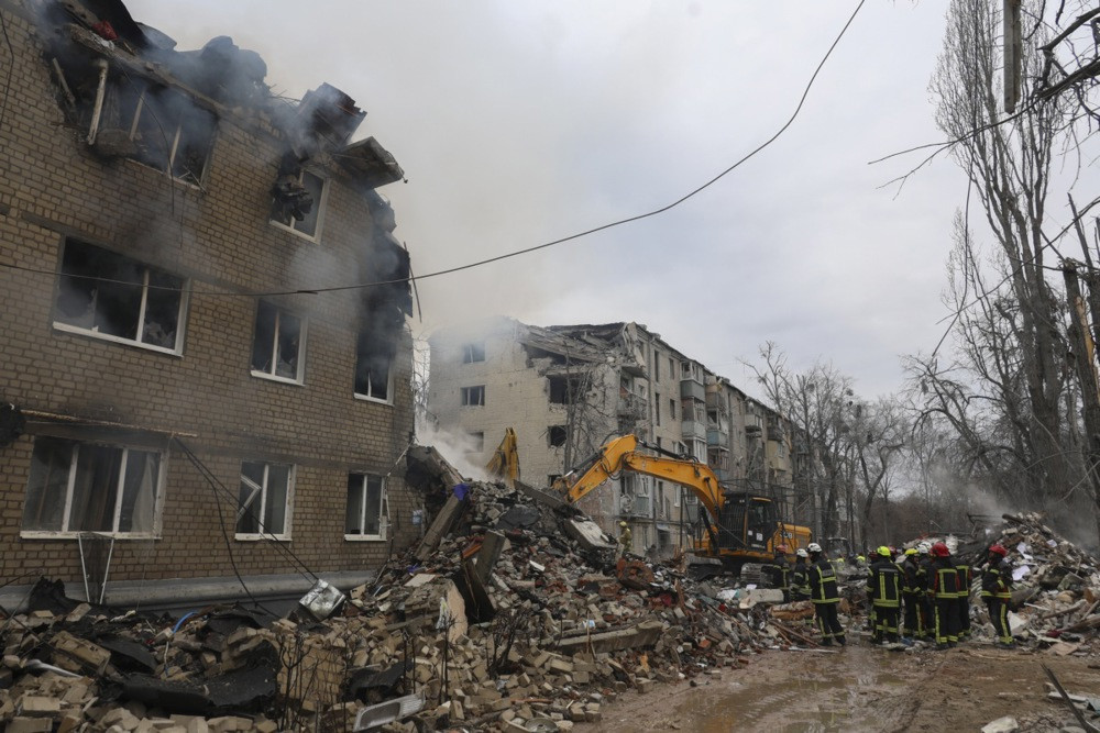 67 posto Rusa podržava mirovne pregovore o ratu u Ukrajini