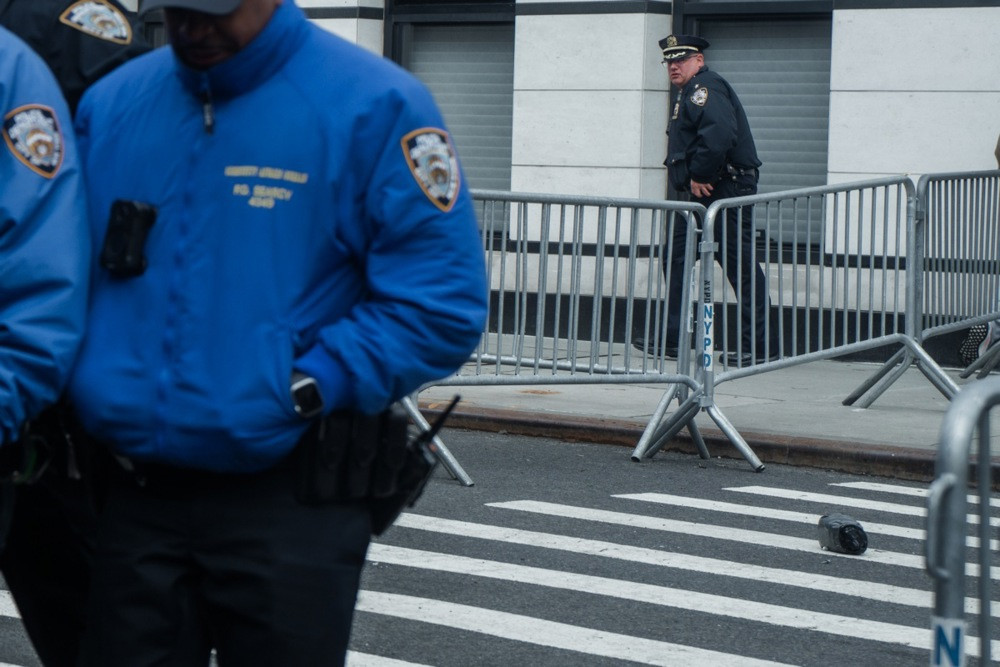 Policija: Naprava bačena kod rezidencije gradonačelnika New Yorka bila improvizovani eksploziv