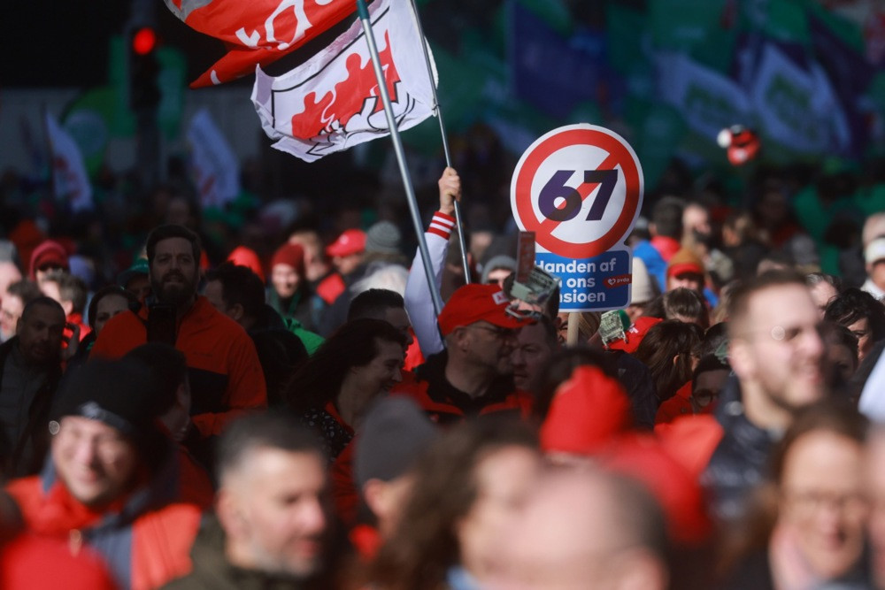 Desetine hiljada ljudi protestovalo u Briselu protiv mjera štednje