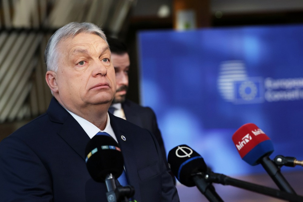 Orban sazvao Savjet za odbranu odmah pošto ga je Vučić obavijestio o eksplozivu