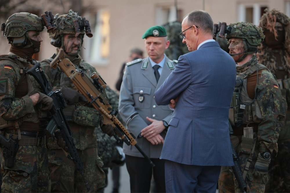 Njemačka pojašnjava spornu odredbu zakona o vojno sposobnim muškarcima koji idu iz zemlje