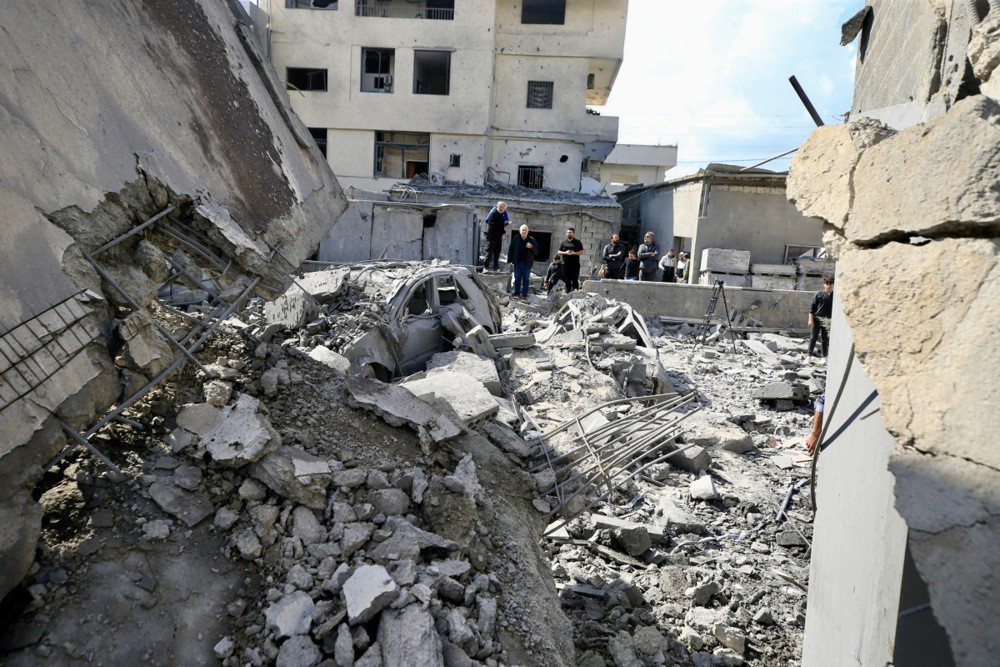 Izrael pogodio južni Bejrut, tvrdi da napada i ciljeve širom Teherana