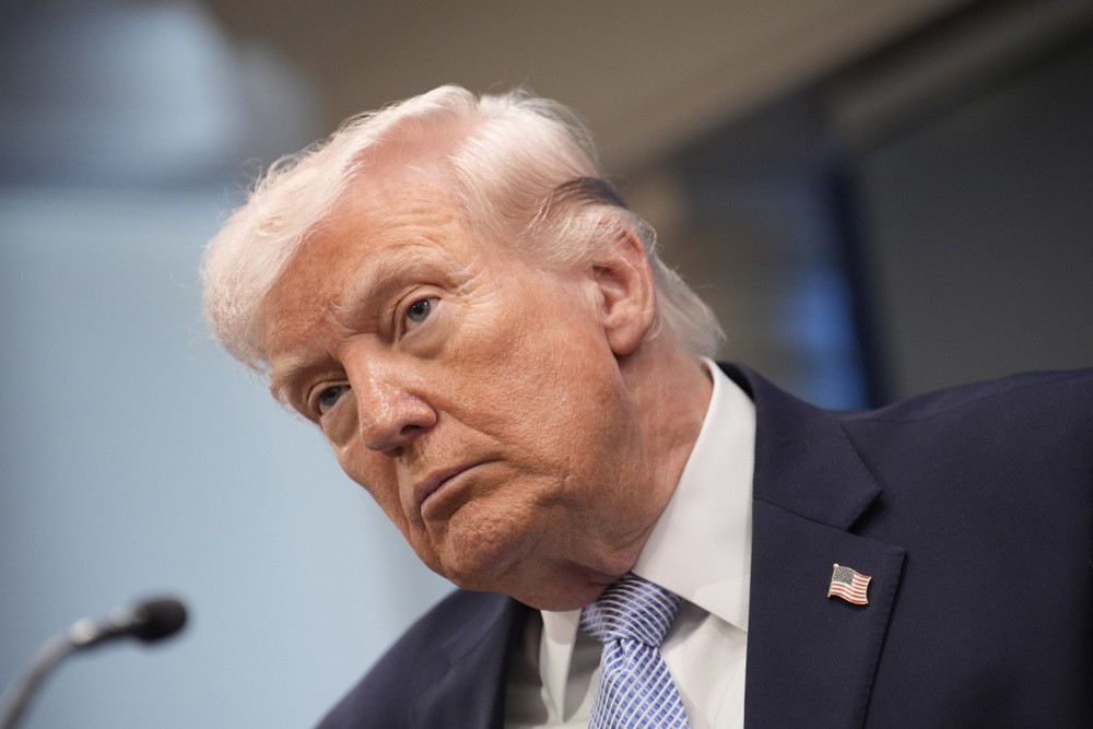 Trump: SAD puni ratne brodove „najboljim oružjem“ ako ne bude postignut dogovor s Iranom