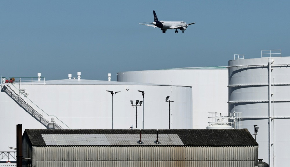 Rusija zabranila izvoz avionskog goriva do 30. novembra
