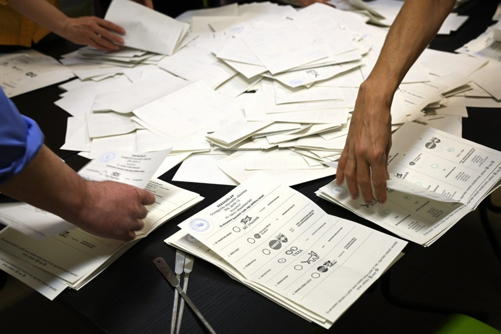 Zatvorena birališta u Mađarskoj, rekordna izlaznost od 77,8 posto