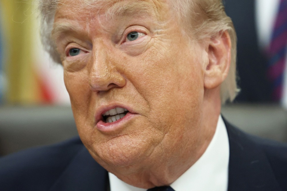 Trump: Ako Iran pristane, rat će biti završen, u suprotnom slijedi jače bombardiranje